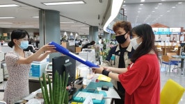 창원 진해구, 신혼부부 설레는 첫발 응원