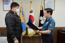 통영署, 음주 교통사고 예방 택시기사 표창장 수여
