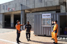 김홍찬 사천소방서장 생활치료센터 구급대원 격려