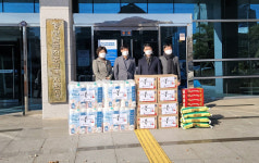 진주세무서 이웃돕기 성품 전달