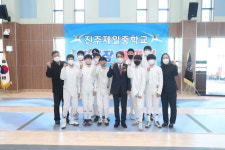 진주제일중학교 펜싱장 문 열었다