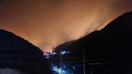 합천군 율곡면 산불 진화 헬기 47대 투입