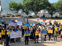 의령중학교 ‘전쟁과 평화’ 거리 캠페인 진행
