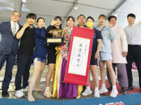 ‘씨름여제’ 이다현, 단오장사서 무궁화장사 등극