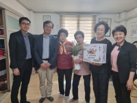 밀양 삼문동 주민자치회 경로당 라면 기탁