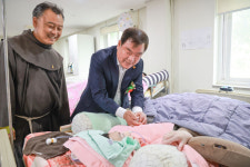 이승화 산청군수, 어버이 은혜 감사드립니다