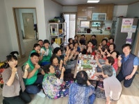 어르신 건강한 여름 되세요 !