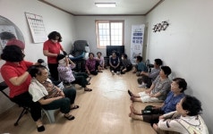 고성읍 지보협 행복찾는 소식통, 움직이는 복지관 운영