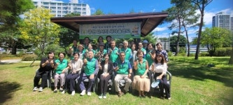 합천군 공원에서 책과 함께하는 이색 피서 어때요?