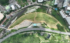 창원시 광려천 수변공원 황토맨발길 걸으며 산책해요