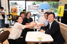 진주시, 민관 협업으로 지역 농산물 전국에 빛낸 숨은 주역들