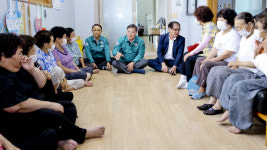 김윤철 합천군수 폭염대비 무더위쉼터(경로당) 방문