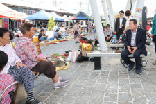 조근제 함안군수, 추석맞이 민생현장 살피기 나서