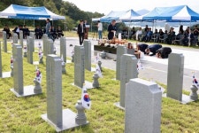 한국전쟁 용사들, 햇볕 가득한 새 보금자리에 영면