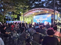 창원시 성산구 웅남동, 웅남 가을 달빛 영화제 성황리 개최