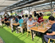 창원보건소 치매안심센터, 향기가득 허브체험 운영