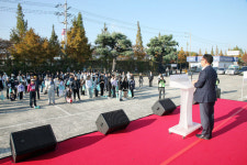 창원시, 창원국가산단 내 남천에서 함께한 플로깅