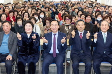통영시 노인복지회관 노인대학 2025년 입학식 개최