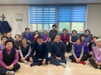 합천군 교동경로당 어르신들, 산불 피해 돕기 성금 기탁