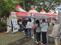 의령군, 홍의장군 축제 방문객 도로명주소 홍보 행사 진행