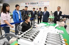 경남선관위 이영훈 위원장 개표준비 상황 점검