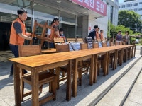 경남자원봉사센터, 6?25 참전유공자에 자체제작 가구 전달