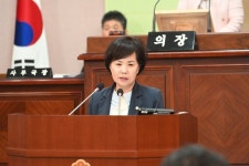 박명옥 거제시의원, 본회의 조례안 찬성토론에서 민생회복지원금은 정치 넘어 실질적 민생 회복책 강조