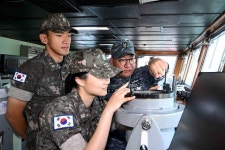 해사생도 2학년 해양체육실습, 함정근무체험 실시