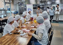 김해시노인종합복지관, 경로식당 자원봉사자 간담회 실시