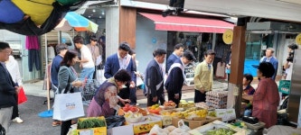 경남은행 진주시청지점 추석맞이 전통시장 장보기