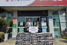 나눔을 실천하는 창원원예농협, 함안군 칠북면에 쌀 기탁