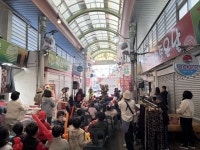 전통시장에 활기 불어넣은 거제 옥수시장 축제 성황