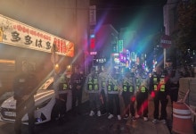 거제경찰서 신현지구대, 수능 이후 청소년 일탈 예방을 위한 자율방범대와 청소년 선도 활동 실시