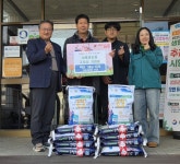 새통영농협, 광도면에 이웃돕기 백미10kg 10포 기탁