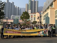 경남자치경찰위, 신학기 맞아 초등학교 앞 합동 안전 캠페인