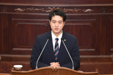 윤준영 경남도의원, 청년 취업 촉진 위한 구직 면접수당 도입 촉구