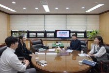 EAC창원병원, 디딤씨앗통장 후원금 1000만 원 기탁