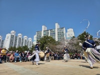 제1회 웅동2동 벚꽃음악축제 성료