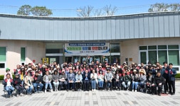 경상남도인재개발원, 제23기 중견리더과정 교육생 거창창포원 환경정화 봉사활동 실시