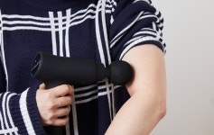 “헬스 후 마사지건 한다” 근육 뭉침 해결부터 피로 해소까지