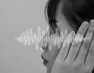 소리 잘 듣는데, 보청기 껴야한다고요? 이명관리 어떻게…