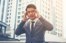 난청인데 한쪽 귀 멀쩡하다며 보청기 안 꼈더니…