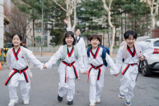 우리 아이, 그냥 통통한 거 아닙니다 성장기 비만, 성인까지 간다
