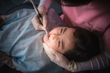 광중합형 복합레진 6개월 이내 재충전 시 50% 인정