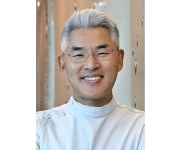 임플란트 주위염에 특화된 심미 보철 시스템 헤리
