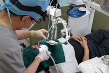 동네치과 박 원장의 구인난 해법, 반자율석션시스템