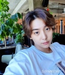 현우, 5대5 가르마도 굴욕없어… 훈남美 폴폴