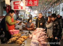 【태안】태안군 공직자, 금요일마다 전통시장서 장 본다