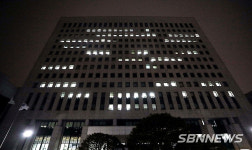 【신수용 쓴소리 칼럼】일부 검사장들아, ‘늑대는 굶주려도 풀을 뜯지 않는다’