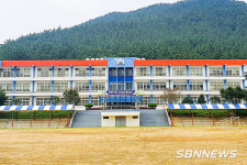 【교육】태안군, 만리포고등학교 특성화 전환 추진...항공·해양레저·인공지능 등 검토